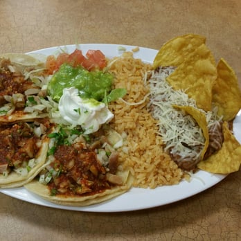 Tacos El Tapatio - chicken taco plate - Mexican Near Me - North Las Vegas, Nevada Tacos El Tapatio - chicken taco plate - Mexican Near Me - North Las Vegas, Nevada
