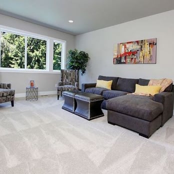 Greene Designs LLC - Mercer Island family room staging - Home Staging Near Me - Issaquah, Washington