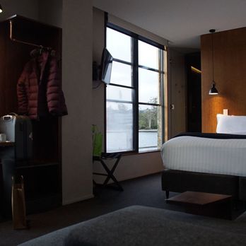 Pumphouse Point - Hotels Near Me - Lake St Clair, TAS