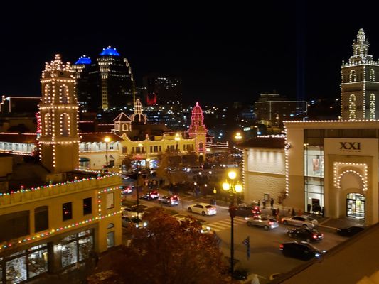 Country Club Plaza by null