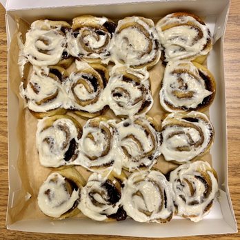 Cinnabon - MiniBon Classic Roll pack - Bakeries Near Me - Northridge, California