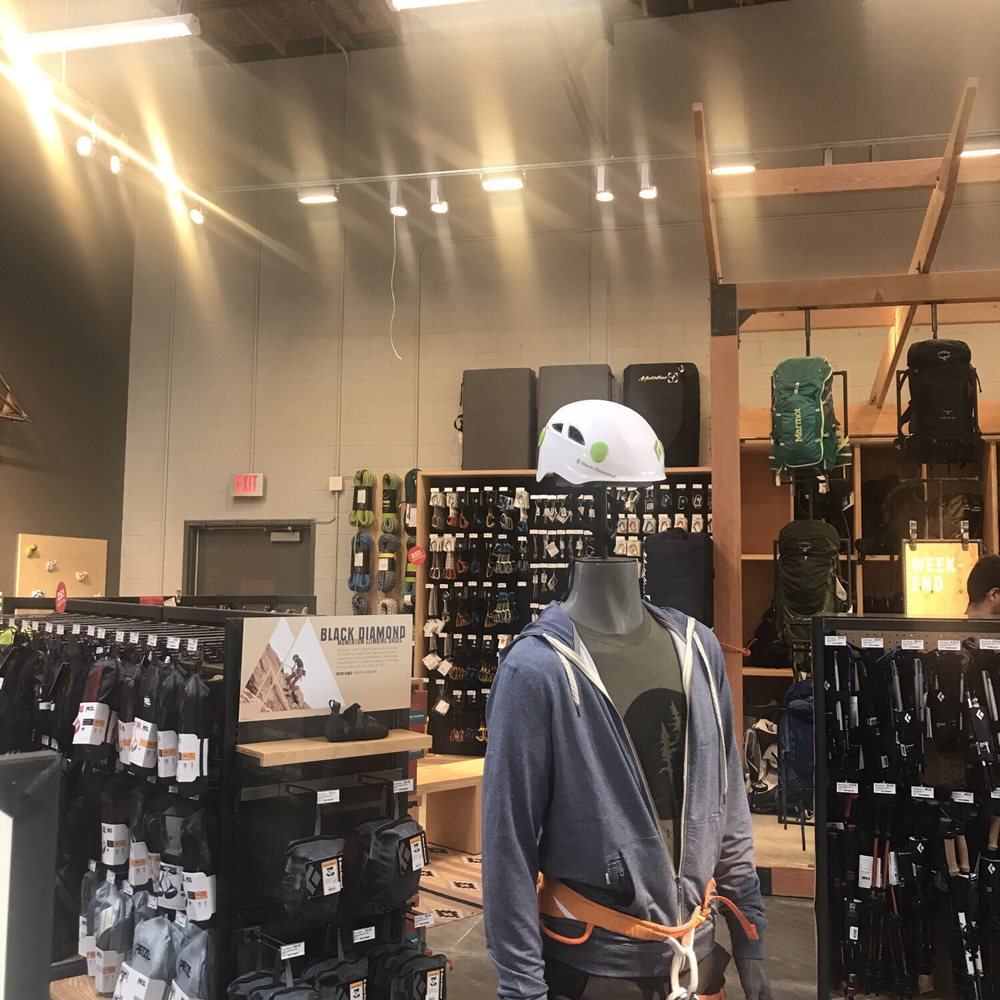 REI - Climbing - Outdoor Gear Near Me - Burbank, California REI - Climbing - Outdoor Gear Near Me - Burbank, California