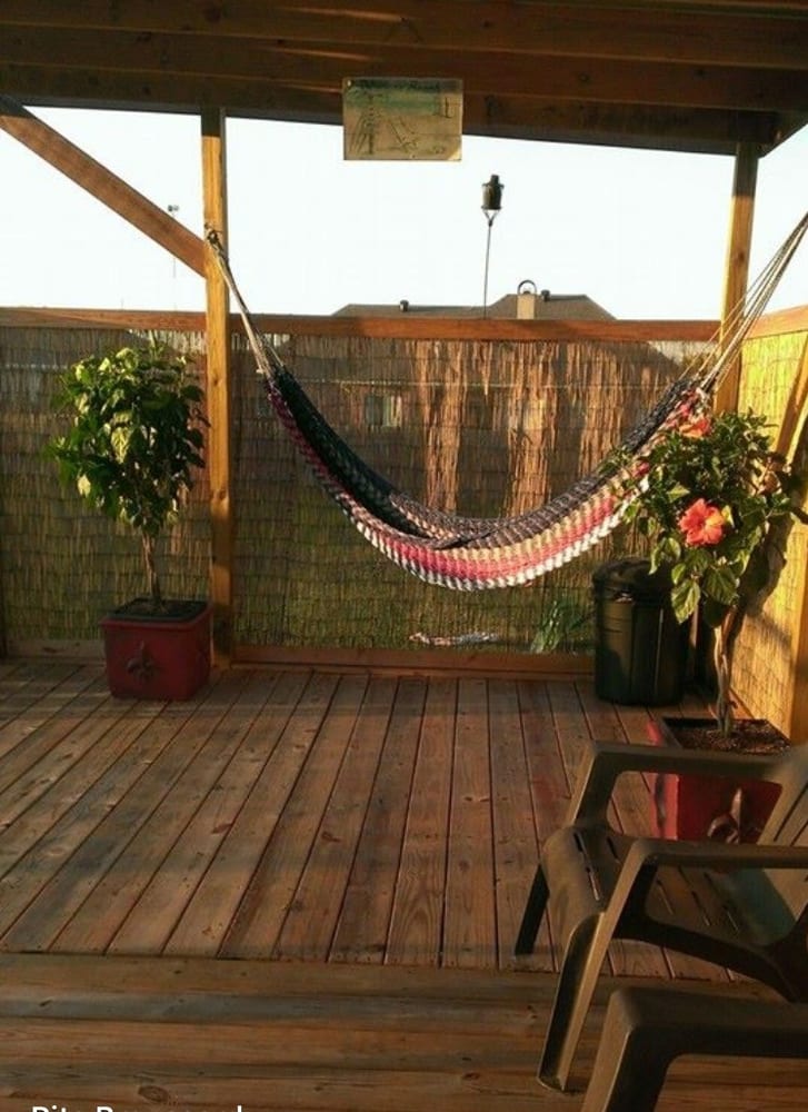 Slide of Randy's Total Renovations