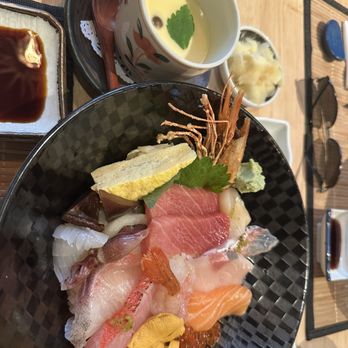 Masamitsu - Chirashi premium - Japanese Near Me - San Marino, California