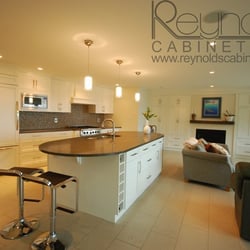 Reynolds Cabinet Shop - Widerail shaker cabinet doors with Caesarstone engineereed stone countertops in Lagos Blue