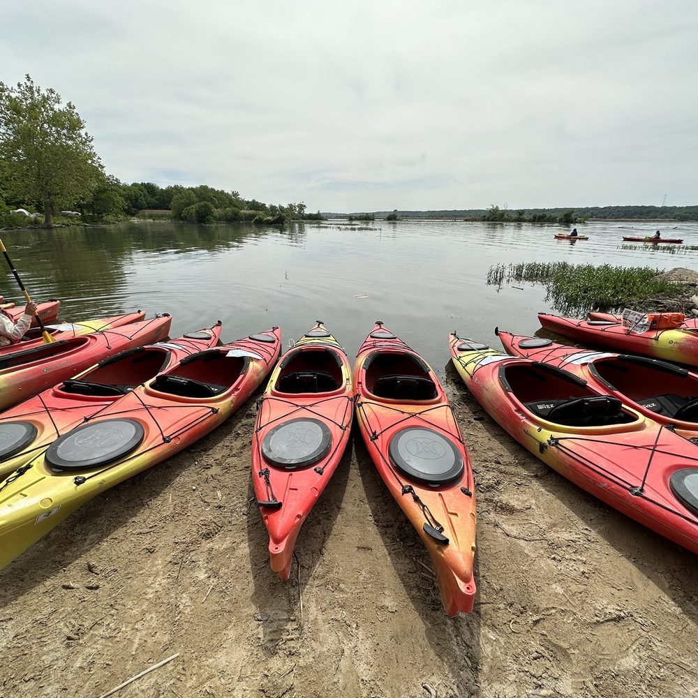 Kayak Starved Rock - Rafting/Kayaking Near Me - Ottawa, Illinois Kayak Starved Rock - Rafting/Kayaking Near Me - Ottawa, Illinois
