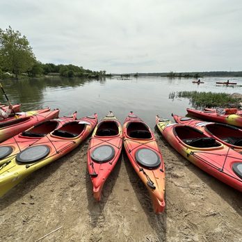 Kayak Starved Rock - Rafting/Kayaking Near Me - Ottawa, Illinois Kayak Starved Rock - Rafting/Kayaking Near Me - Ottawa, Illinois