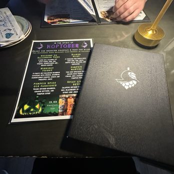 HopnWich - Beer Bar Near Me - Conway, South Carolina HopnWich - Beer Bar Near Me - Conway, South Carolina