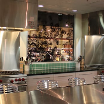 Harmons Cooking School - Cooking School Classroom - Cooking Classes Near Me - Farmington, Utah Harmons Cooking School - Cooking School Classroom - Cooking Classes Near Me - Farmington, Utah