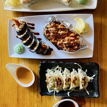 Sushi Konami - White Lava, Crazy Shrimp Roll, Hypnotic. And some pan fried gyoza. - Japanese Near Me - Auburn, Washington Sushi Konami - White Lava, Crazy Shrimp Roll, Hypnotic. And some pan fried gyoza. - Japanese Near Me - Auburn, Washington
