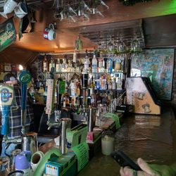Michael Kelly's Irish Pub - Bar