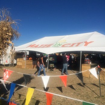 Maize in the City - Entrance - Attraction Farms Near Me - Thornton, Colorado