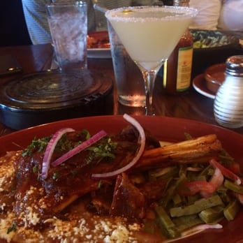 Adobo Grill - Lamb shank Barbacoa & margarita - Mexican Near Me - Chicago, Illinois Adobo Grill - Lamb shank Barbacoa & margarita - Mexican Near Me - Chicago, Illinois
