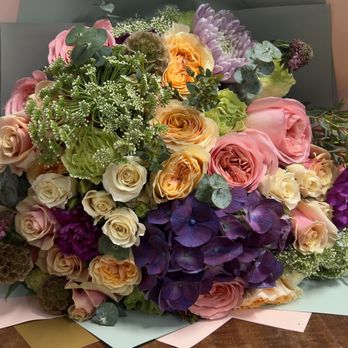 Miami Flowers Design - Florists Near Me - Miami, Florida Miami Flowers Design - Florists Near Me - Miami, Florida