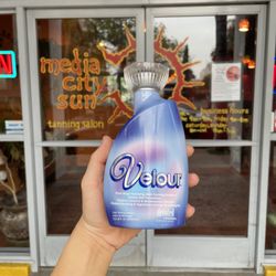 Media City Sun - Velour - Plateau Breaking Enhancing Lotion