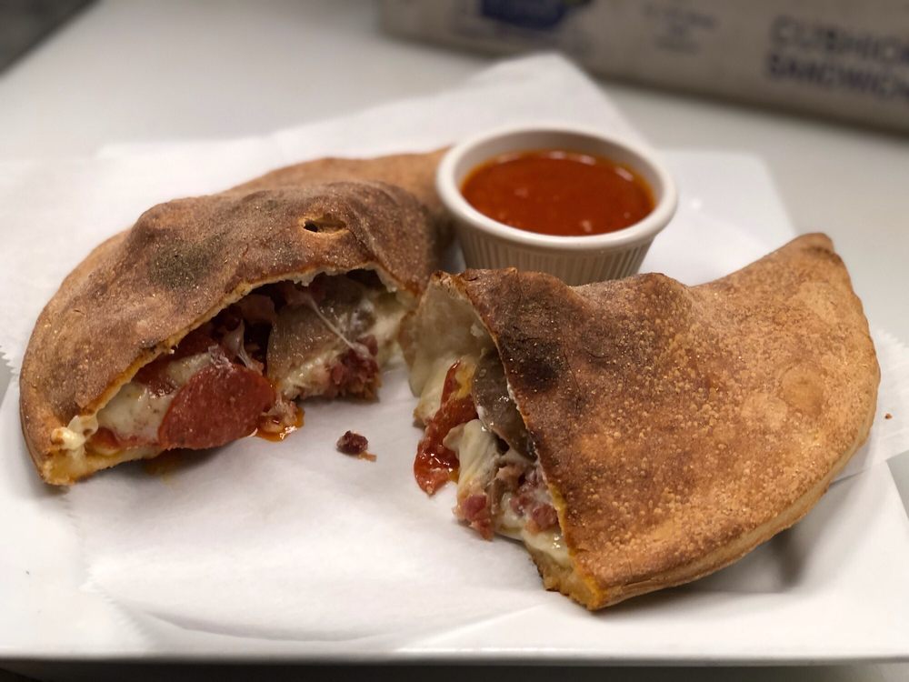 Delizioso Brick Oven Pizza