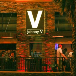 JOHNNY V - CLOSED - Updated July 2026 - 107 Photos & 391 Reviews