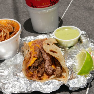 Taco Palenque South 10th by null