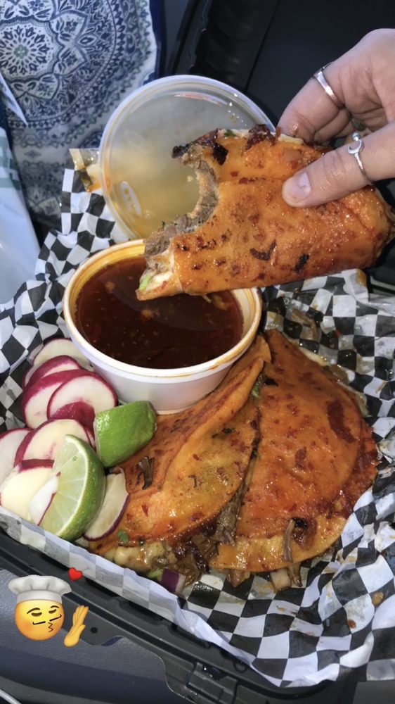 BIRRIERIA LA CAPITAL 17 Reviews Tacos 3260 Portland Rd NE, Salem