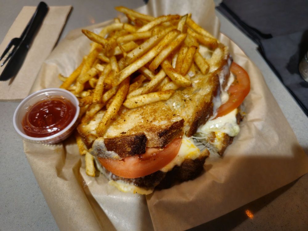 Banker's Hill Bar + Restaurant — Bankers Hill