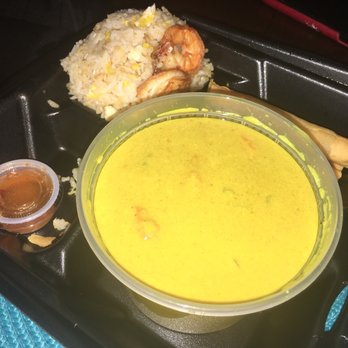 Coconut Thai Cuisine - Dinner Special -- Yellow Curry with Chicken - Thai Near Me - Tarzana, California Coconut Thai Cuisine - Dinner Special -- Yellow Curry with Chicken - Thai Near Me - Tarzana, California