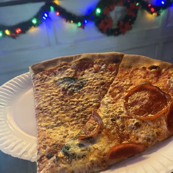 BEST PIZZA - Updated September 2024 - 756 Photos & 762 Reviews - 33