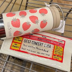 Fresh Thyme Market - Had to buy them! Strawberry tumbler was $13 off! Win!