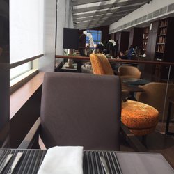 Continental Club Lounge
