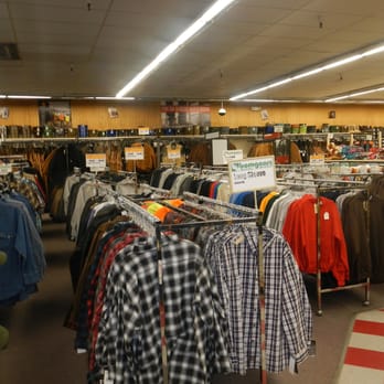 Bomgaars - Quite a good selection of boots, jeans, work clothes etc. - Department Stores Near Me - Brighton, Colorado