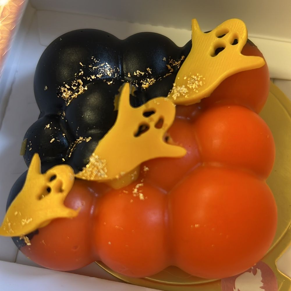 Mishka - Halloween cake! - Pet Stores Near Me - San Francisco, California Mishka - Halloween cake! - Pet Stores Near Me - San Francisco, California