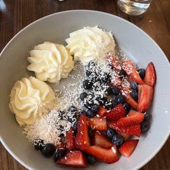Zinnia - Berries and Cream - Cocktail Bars Near Me - Silver Spring, Maryland