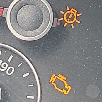 Formauto -LA - the engine light, the tire light, and the light sensor activated on the panel, and the AC stopped working - Used Car Dealers Near Me - Tarzana, California