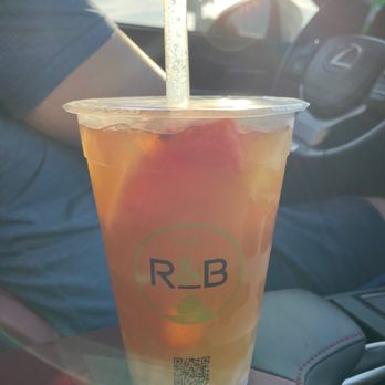 R&B Tea - Nitro - Hawaiian Fruit green tea - Bubble Tea Near Me - Milpitas, California