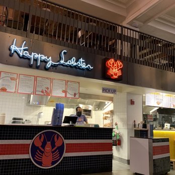 Happy Lobster - the inside of a restaurant - Seafood Near Me - Chicago, Illinois