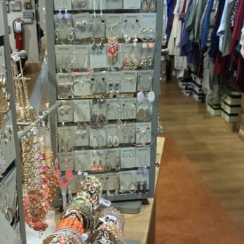 Square One Mall - Francesca's - Shopping Centers Near Me - Saugus, Massachusetts