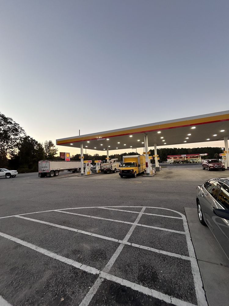 REFUEL SHELL STATION 1374 SC38, Latta, South Carolina Local