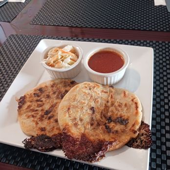 Alba's Kitchen - Pizza Near Me - Woodstock, New York