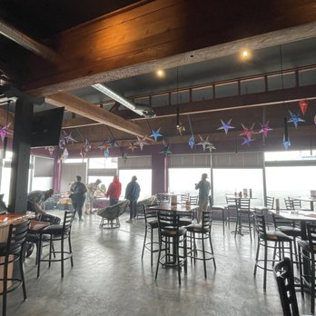 Crisp Lounge - cool interior is open and comfortable - Cannabis Dispensaries Near Me - Eureka, California