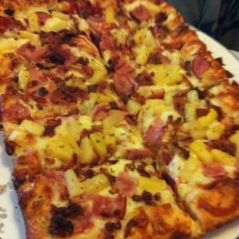Ferlito's Restaurant - Square Hawaiian. - Pizza Near Me - Grosse Pointe Woods, Michigan Ferlito's Restaurant - Square Hawaiian. - Pizza Near Me - Grosse Pointe Woods, Michigan