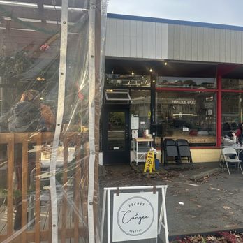Secret Congee - outside patio/ front entrance - Asian Fusion Near Me - Seattle, Washington
