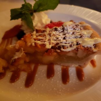 The American Hotel - Macadamia Nut Tart Dessert mmmm - Hotels Near Me - Sag Harbor, New York The American Hotel - Macadamia Nut Tart Dessert mmmm - Hotels Near Me - Sag Harbor, New York