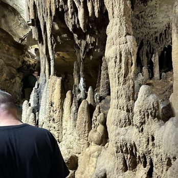 Crystal Onyx Cave - Landmarks & Historical Buildings Near Me - Cave City, Kentucky Crystal Onyx Cave - Landmarks & Historical Buildings Near Me - Cave City, Kentucky