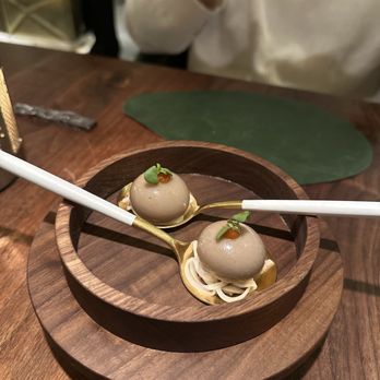 Akin - Asian Fusion Near Me - Toronto, Ontario