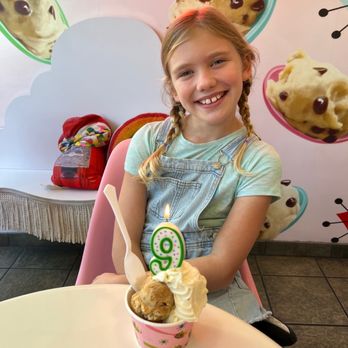 Cookie Dough Dreams - Desserts Near Me - Burbank, California Cookie Dough Dreams - Desserts Near Me - Burbank, California