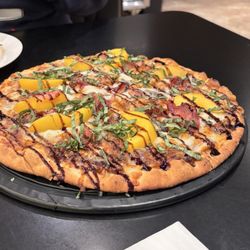 Nics - The most amazing Peach Brie Flatbread pizza