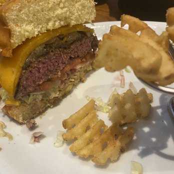 Glory Days Grill - MVP burger - Sports Bars Near Me - Riverview, Florida