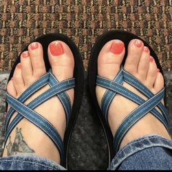 Lavish Salon - Gel Toes
