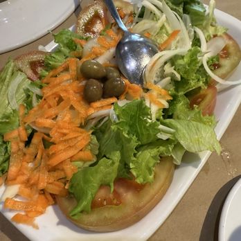 Churrasqueira Palácio - Salad - Portuguese Near Me - Porto, 13 Churrasqueira Palácio - Salad - Portuguese Near Me - Porto, 13