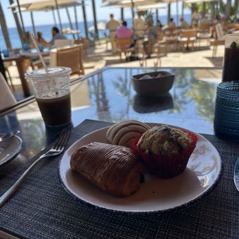 Agua - Delicious breakfast pastries - vanilla concha, pain au chocolat, blueberry muffin - Mediterranean Near Me - Cabo San Lucas, BCS