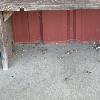 Smith's Restaurant - Bench's outside full of spiderwebs, trash and cig butts. - Southern Near Me - Bolivar, Missouri Smith's Restaurant - Bench's outside full of spiderwebs, trash and cig butts. - Southern Near Me - Bolivar, Missouri